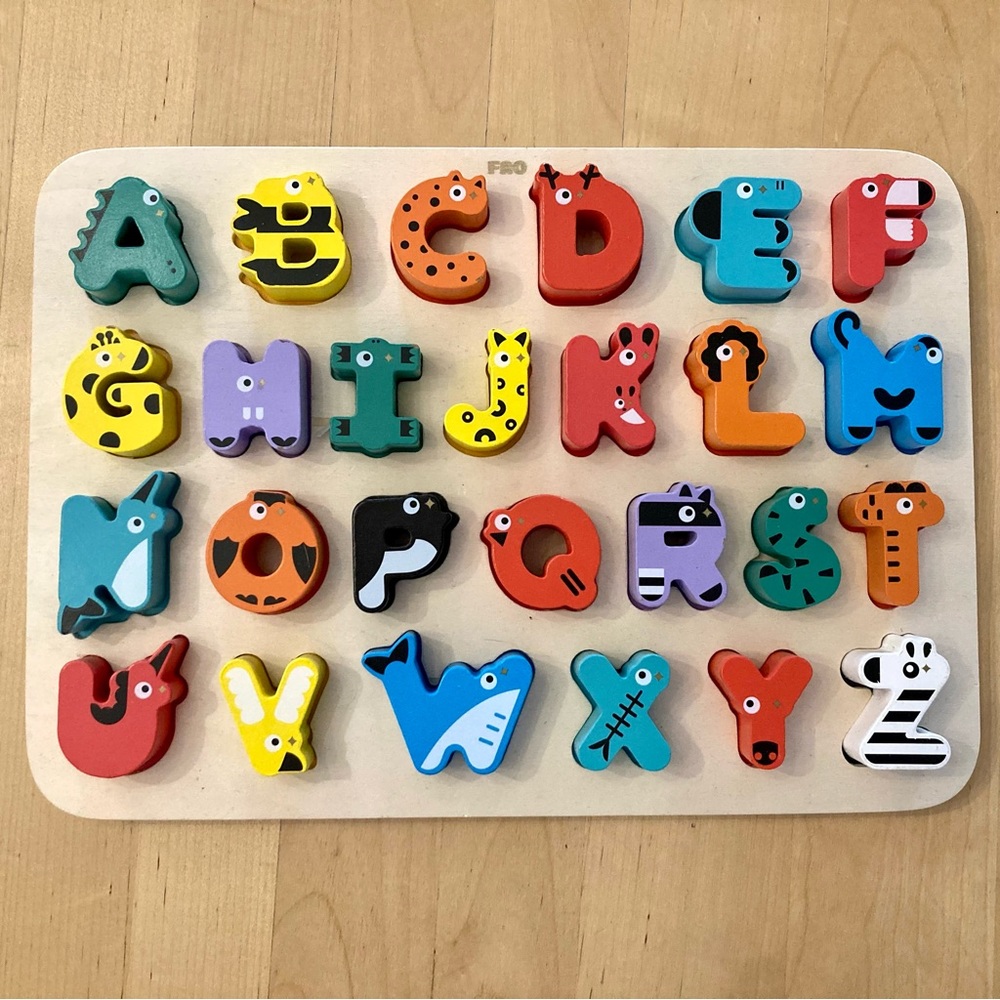 FAO Schwarz Animal Alphabet Wooden Puzzle